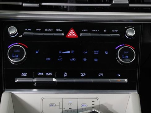 Certified 2026 Hyundai Santa Fe SEL FWD image 23