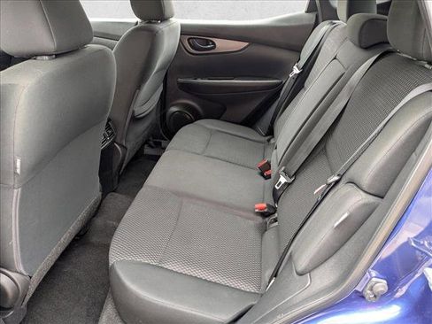 Used 2022 Nissan Rogue Sport S FWD image 18