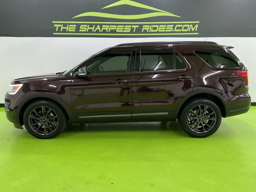 Used 2018 Ford Explorer XLT w/ Equipment Group 202A AWD/4WD image 6