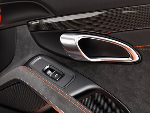 Used 2018 Porsche 911 GT3 RWD image 44
