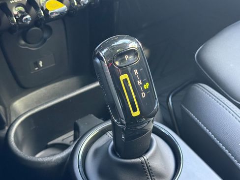 Used 2024 MINI Cooper SE image 26