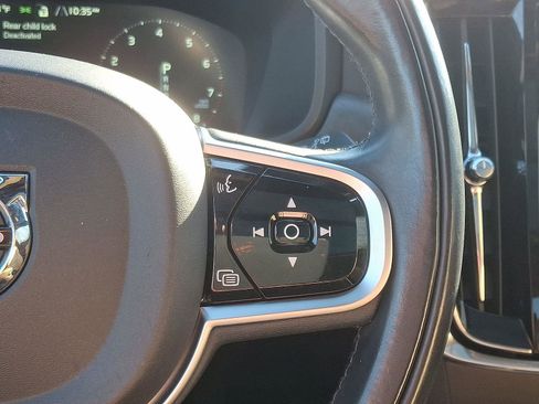 Used 2018 Volvo V90 T6 Cross Country w/ Protection Package Premier image 22