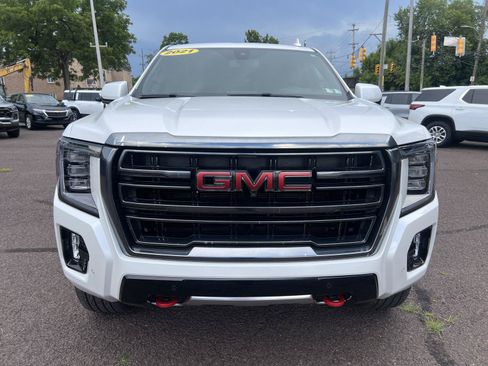 Used 2021 GMC Yukon AT4 w/ AT4 Premium Plus Package AWD/4WD image 2