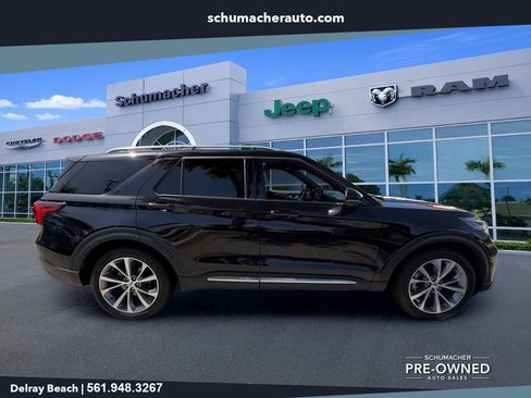 Used 2025 Ford Explorer Platinum w/ Ultimate Package RWD image 7