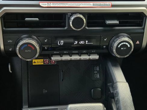 Certified 2025 Toyota 4Runner TRD Sport Premium AWD/4WD image 17