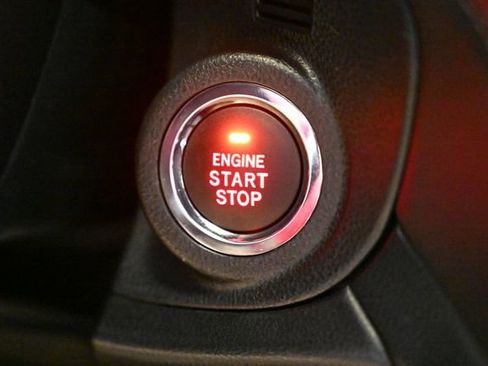 Certified 2025 Subaru Outback Limited w/ Popular Package #2 image 39