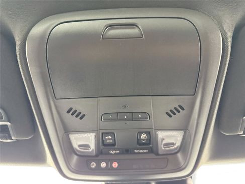 Used 2021 Cadillac XT4 Sport w/ Cold Weather Package image 22