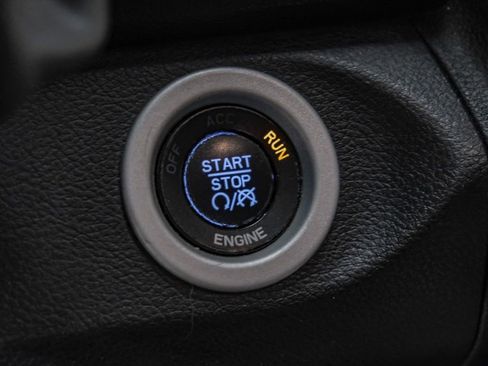 Used 2016 RAM 3500 Laramie image 21