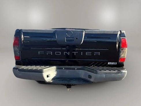 Used 2002 Nissan Frontier XE w/ (BCP) Body-Color Pkg image 4