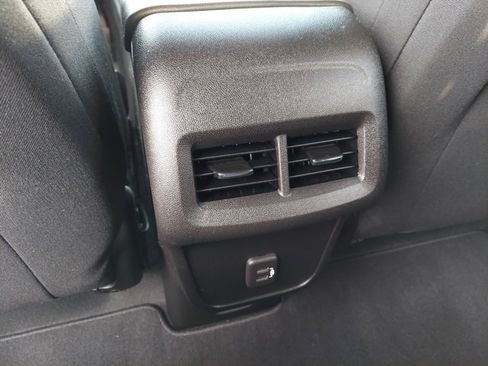 Certified 2022 Chevrolet Equinox LT image 38
