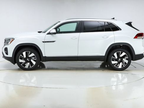 New 2026 Volkswagen Atlas Cross Sport SEL image 2