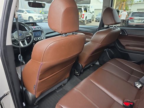 Used 2018 Subaru Forester 2.5i Touring w/ Popular Package #2 image 12