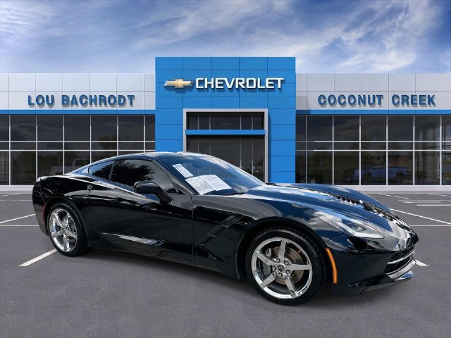 Used 2014 Chevrolet Corvette Stingray Coupe w/ 3LT Preferred Equipment Group RWD image 2