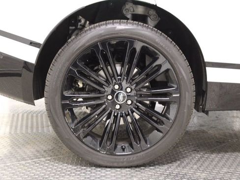 Used 2026 Land Rover Range Rover Velar Dynamic SE AWD/4WD image 14