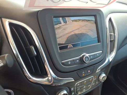 Certified 2023 Chevrolet Equinox LT image 12