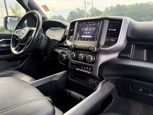 Used 2020 RAM 1500 Big Horn AWD/4WD image 13