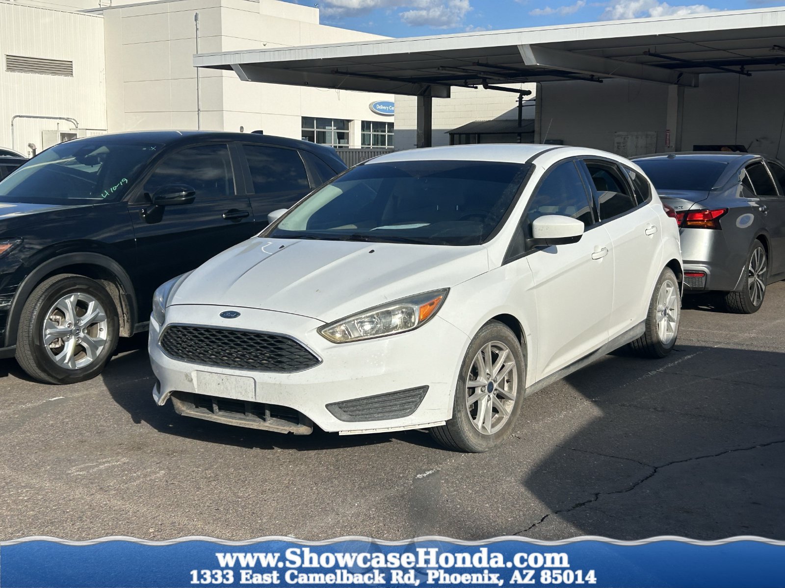 Used 2018 Ford Focus SE FWD image 1