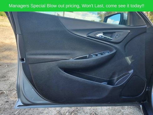 Used 2024 Chevrolet Malibu LT FWD image 16