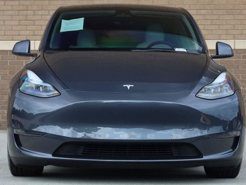 Used 2022 Tesla Model Y Performance AWD/4WD image 5