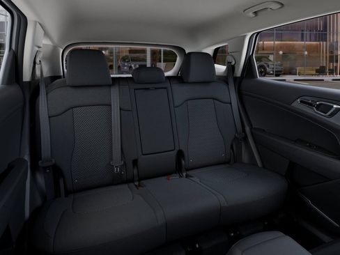 New 2026 Kia Sportage LX w/ LX Convenience Package FWD image 17