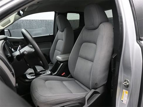 Used 2020 Chevrolet Colorado W/T image 8