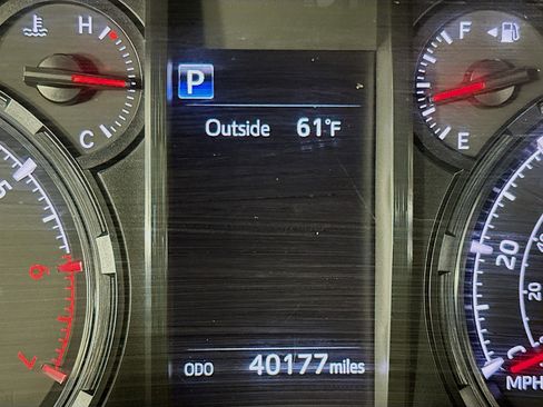 Used 2024 Toyota 4Runner SR5 Premium image 19