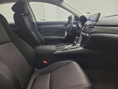 Used 2021 Honda Accord LX image 21