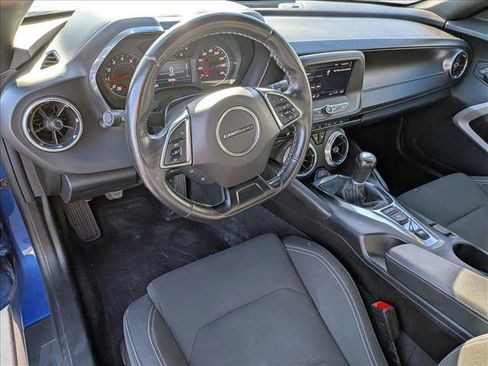 Used 2023 Chevrolet Camaro LT RWD image 10
