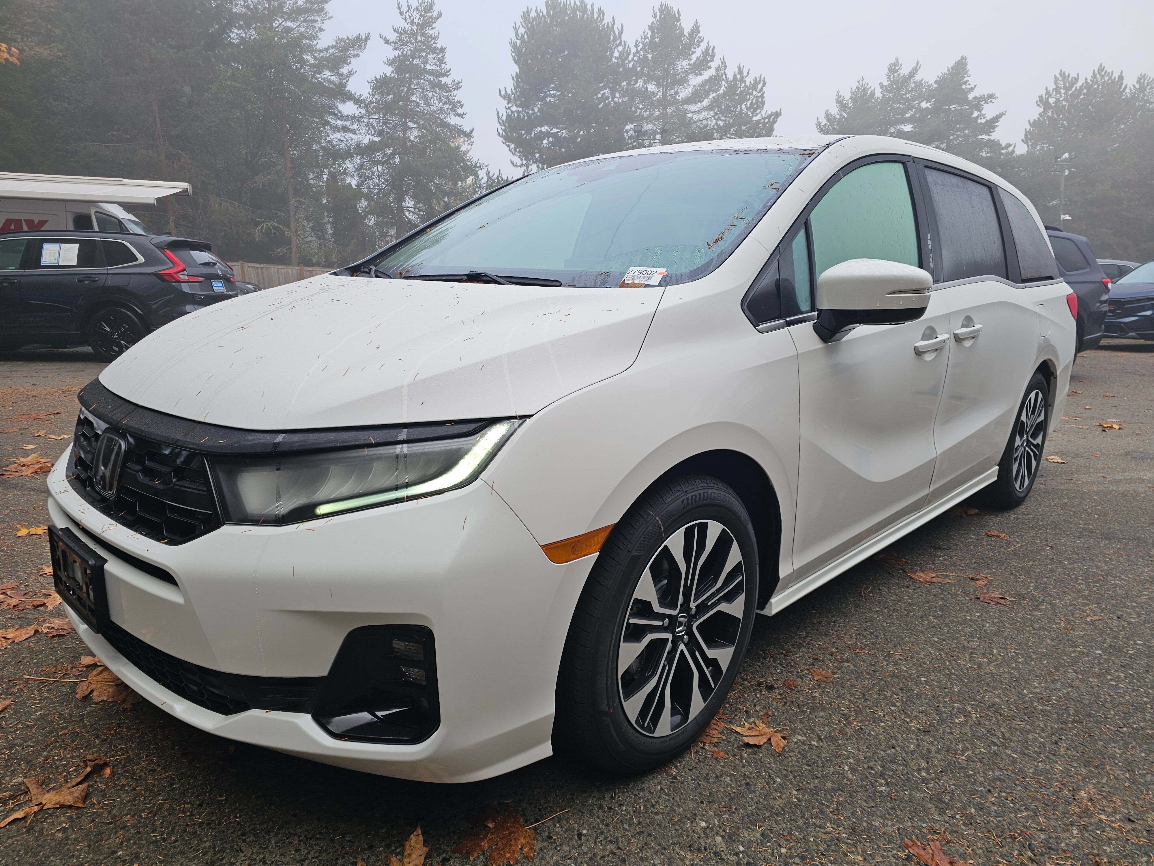 New 2027 Honda Odyssey Elite image 4