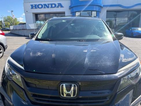 Used 2021 Honda Pilot Special Edition image 3