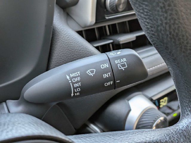 Used 2025 Toyota RAV4 LE AWD/4WD image 24