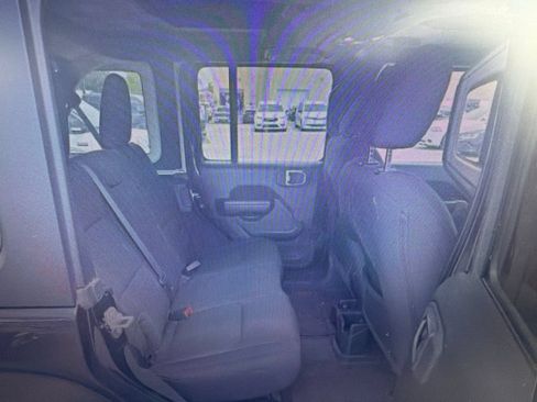 Used 2022 Jeep Wrangler Unlimited Sport AWD/4WD image 14