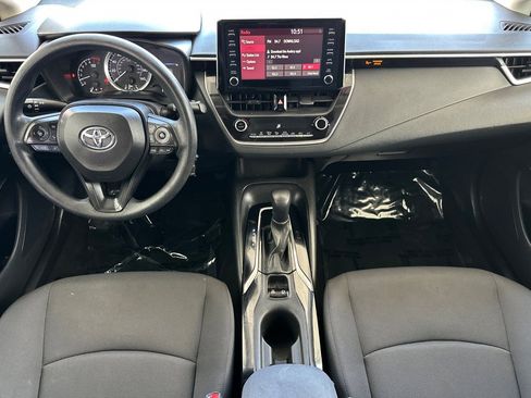 Used 2020 Toyota Corolla LE FWD image 14