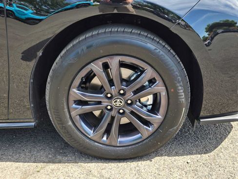Certified 2026 Toyota Sienna XSE AWD/4WD image 9