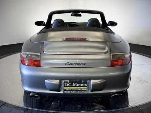 Used 2003 Porsche 911 Cabriolet image 22