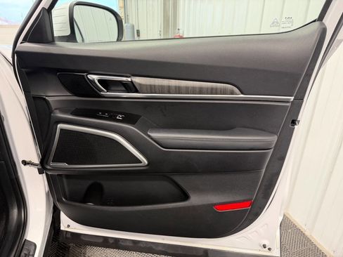 Used 2023 Kia Telluride EX AWD/4WD image 21