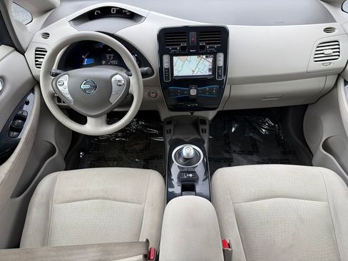 Used 2012 Nissan Leaf SL image 25