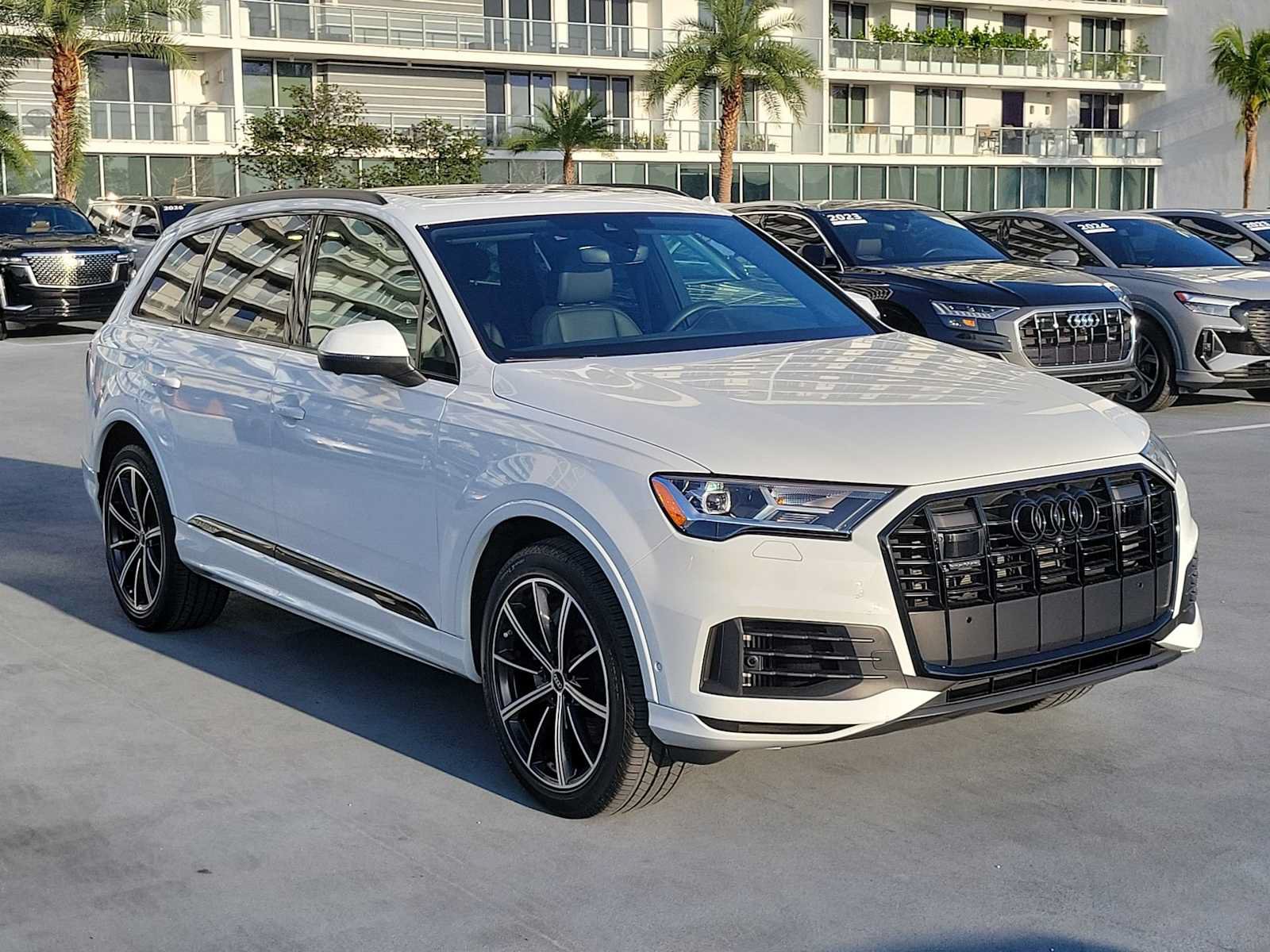Certified 2023 Audi Q7 3.0T Premium Plus AWD/4WD image 8