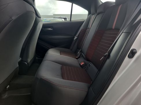 Used 2025 Toyota Corolla SE FWD image 11