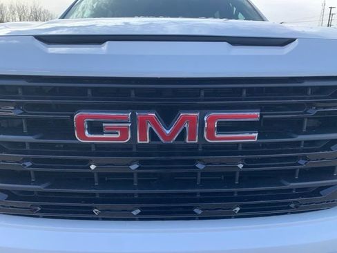 New 2026 GMC Sierra 1500 Elevation image 10