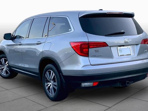 Used 2017 Honda Pilot EX image 12