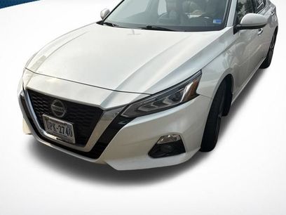 Used 2019 Nissan Altima 2.5 SV