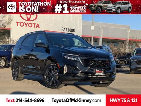 Used 2023 Chevrolet Equinox RS image 1