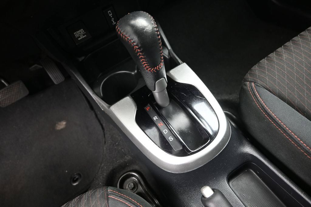 Used 2019 Honda Fit Sport image 17