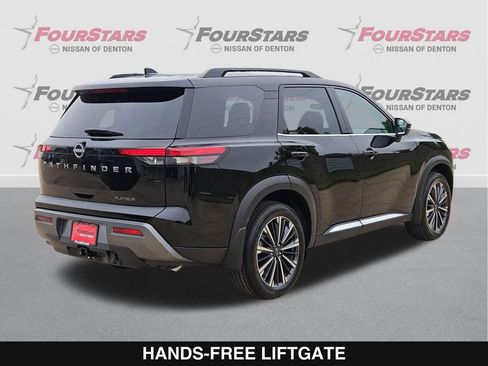 New 2026 Nissan Pathfinder Platinum FWD image 4