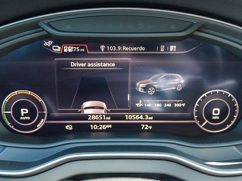 Used 2020 Audi Q5 e Premium Plus w/ Premium Plus Package image 24