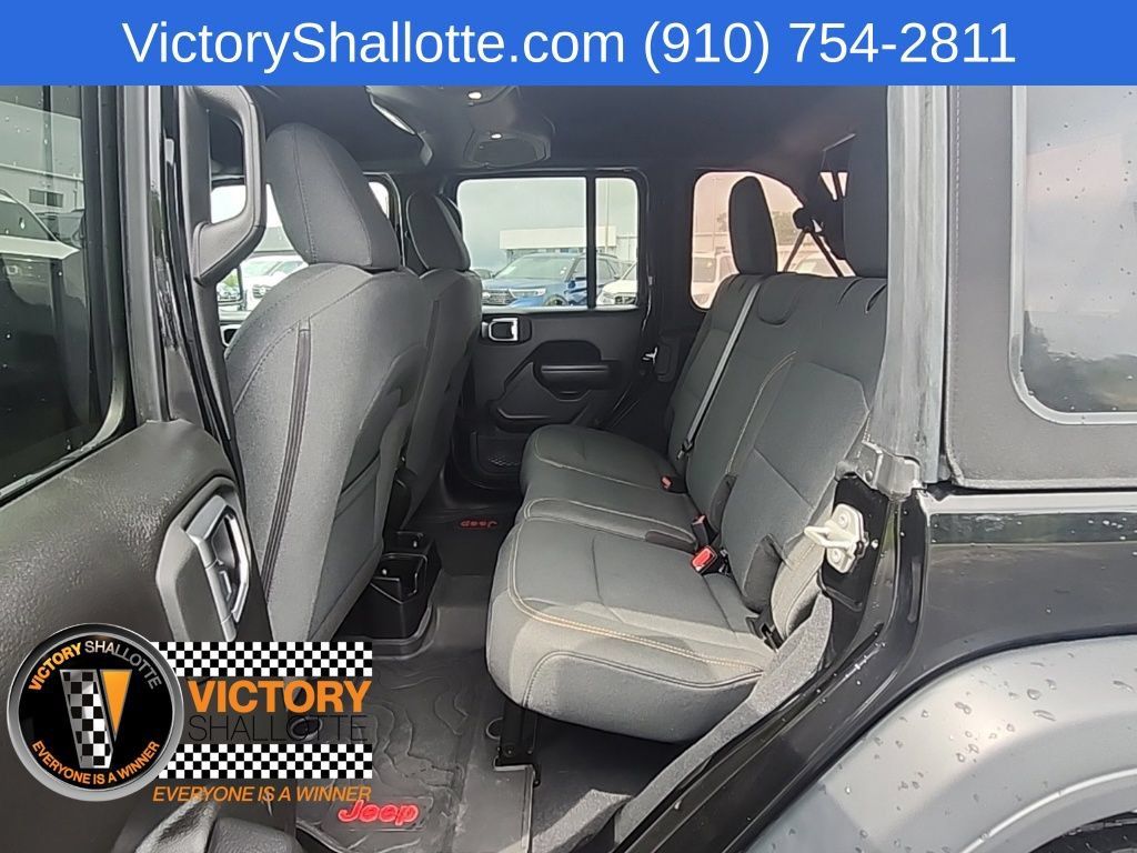 Used 2024 Jeep Wrangler Unlimited Sport AWD/4WD image 23