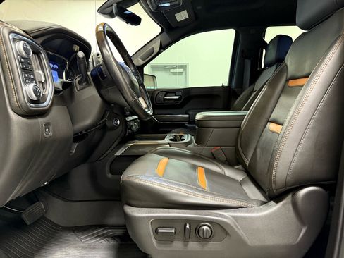Used 2020 GMC Sierra 1500 AT4 w/ AT4 Premium Package image 11