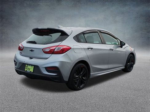 Certified 2018 Chevrolet Cruze LT w/ Sun And Sound Package image 9