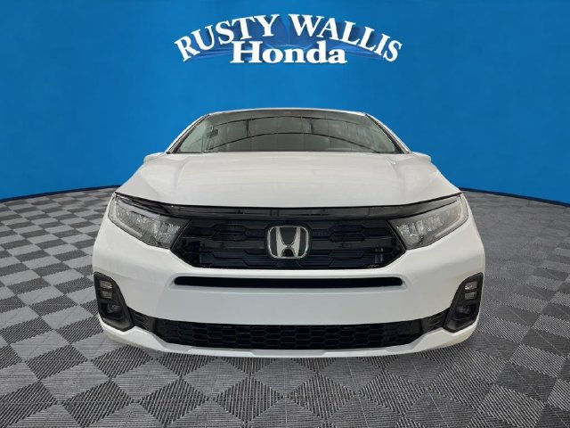 New 2027 Honda Odyssey Touring image 8